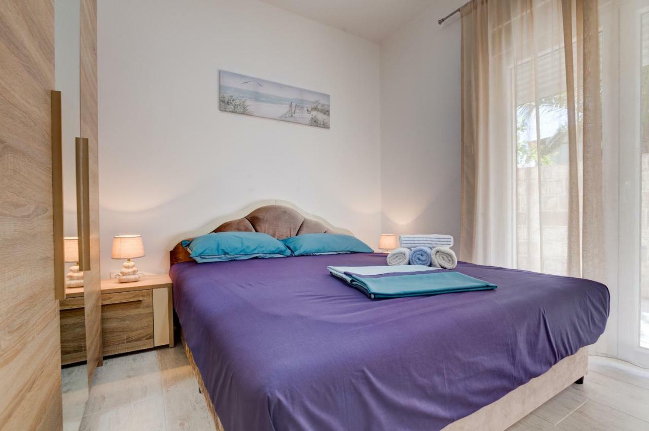 Fort City Apartments Тиват Экстерьер фото
