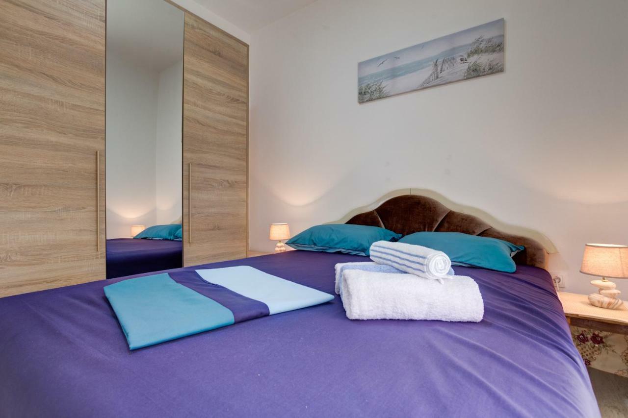 Fort City Apartments Тиват Экстерьер фото